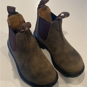Kids Blundstone Chelsea Boots